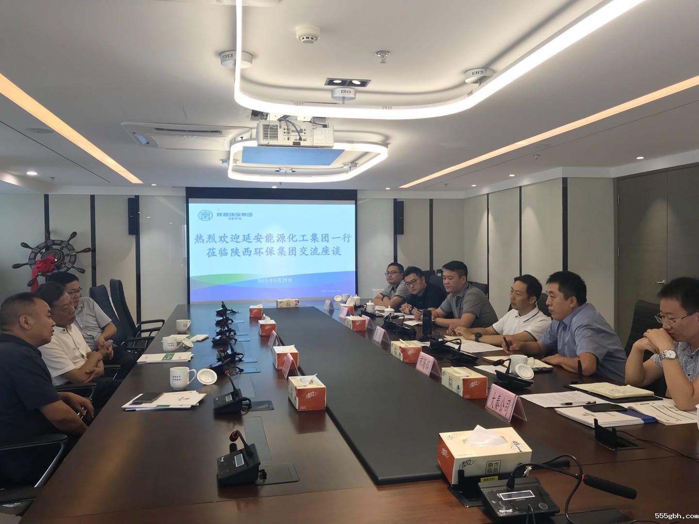 1535589606557681k20E.jpg 座谈会照片.jpg