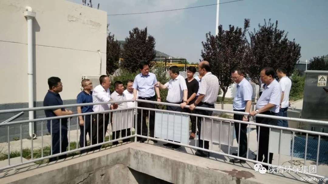 15610772421947417sXI.jpg 640.webp.jpg