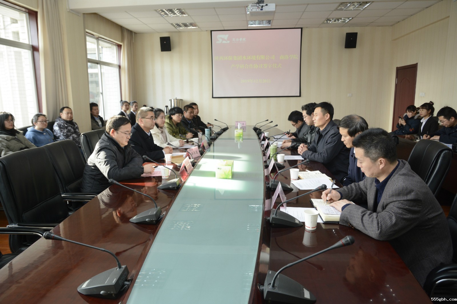 1577060196462714hzmt.jpg 签约.jpg