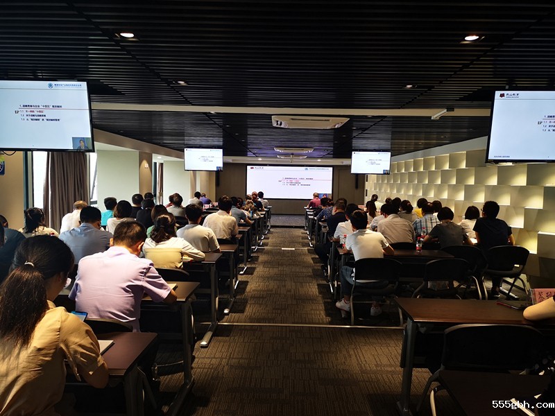 1594596372531984xVLF.jpg 29d04a5edeb6606e0952b780beb26f3_副本.jpg