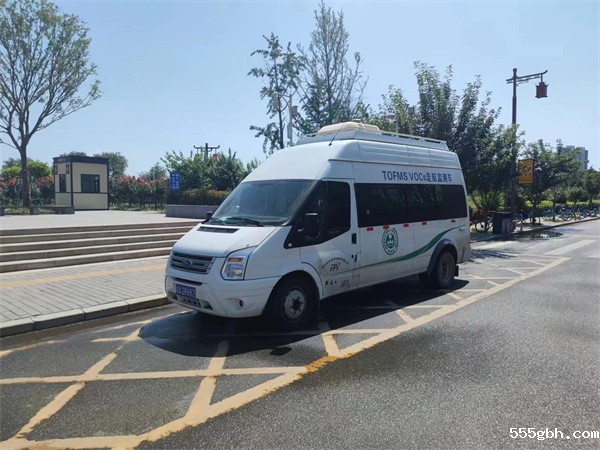 图1走航监测车.jpg