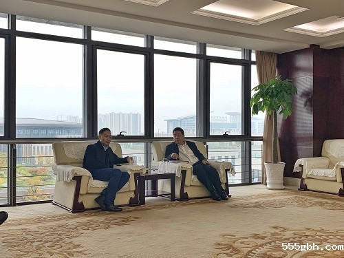 集团公司领导拜会沣东管委会负责人.JPG