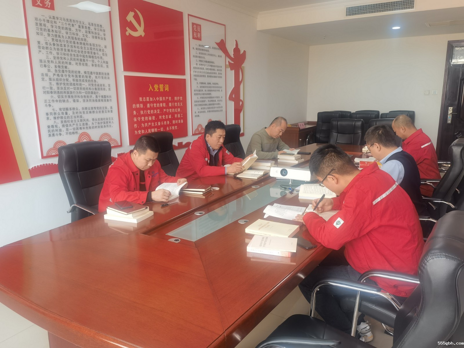 陕西保隆能源.jpg