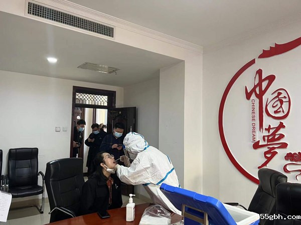 16399683198067783p3c.jpg 陕西保隆能源科技有限公司开展全员核酸检测工作_副本.jpg